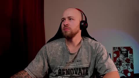 VI online show from 12/23/24, 09:51