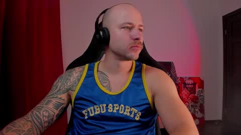 VI online show from 10/26/25, 06:03