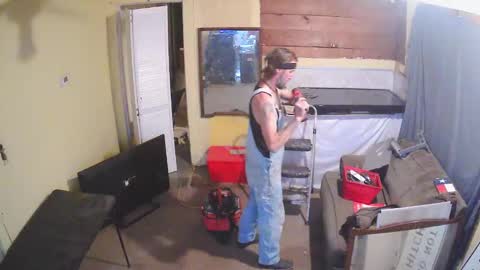 Wichita Wes online show from 11/18/25, 04:06