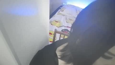 Laura  online show from 09/24/25, 10:24