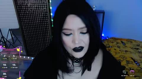 Laura  online show from 04/18/26, 03:16