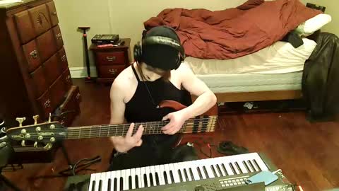 Snapshot of wienerlady chatting on 02/20/25, 05:44 Countess of Hotdogs online show from 02/20/25, 05:44