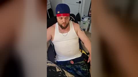 Snapshot of wifebeatershirtdude chatting on 07/06/26, 05:59 WiggaInAWifebeater online show from 07/06/26, 05:59