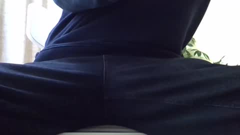 Snapshot of wifewatcher123 chatting on 11/15/25, 05:42 wifewatcher123 online show from 11/15/25, 05:42