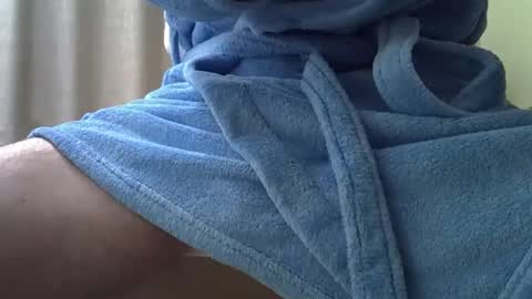 Snapshot of wifewatcher123 chatting on 11/29/25, 05:49 wifewatcher123 online show from 11/29/25, 05:49