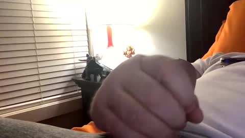 Snapshot of wigsplitah chatting on 11/17/25, 01:28 wigsplitah online show from 11/17/25, 01:28