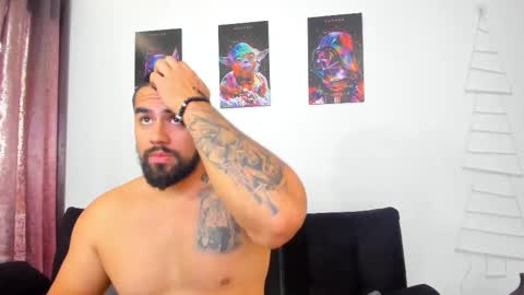 Devon and Chloe online show from 03/06/25, 03:13