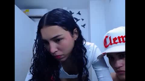 Snapshot of wild_fantasy_69 chatting on 12/10/24, 12:27 wild_fantasy_69 online show from 12/10/24, 12:27