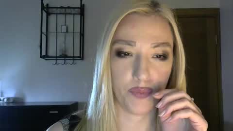 Alina online show from 01/24/25, 11:37