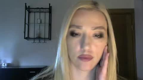 Alina online show from 01/25/25, 11:23