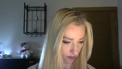 Alina online show from 02/14/25, 02:33