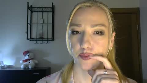 Alina online show from 02/15/25, 02:33