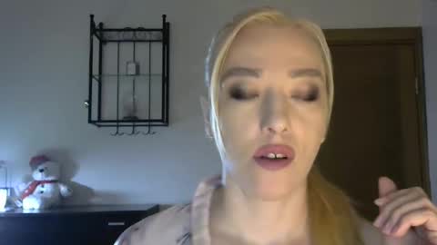 Alina online show from 03/08/25, 08:22