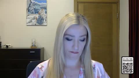 Alina online show from 10/19/25, 01:56