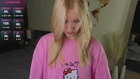 Snapshot of wildadearborn chatting on 03/02/25, 09:21 Ava online show from 03/02/25, 09:21