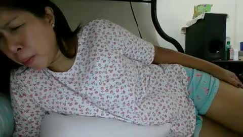 WildChick online show from 12/10/24, 12:17