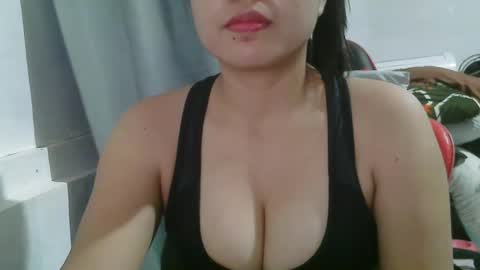 Snapshot of wildcamille chatting on 11/01/25, 04:14 camille online show from 11/01/25, 04:14