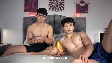 Snapshot of wilddesiree_ chatting on 02/22/26, 05:08 WildDesire online show from 02/22/26, 05:08