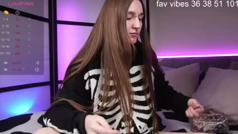 Snapshot of wilder_weinn chatting on 03/23/26, 04:49 .. alice .. online show from 03/23/26, 04:49