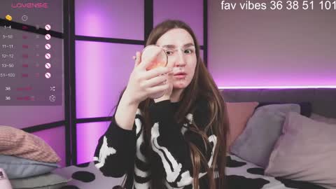 Snapshot of wilder_weinn chatting on 04/03/26, 12:30 .. alice .. online show from 04/03/26, 12:30