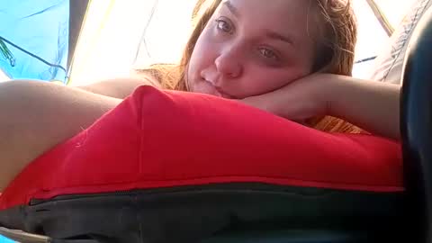 Snapshot of wildernessgoddess chatting on 11/17/25, 07:41 wildernessgoddess online show from 11/17/25, 07:41