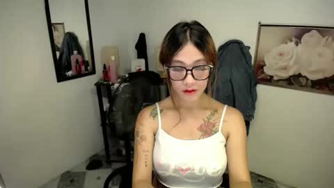 Snapshot of wildflowermitch chatting on 09/12/25, 06:35 Mitch online show from 09/12/25, 06:35