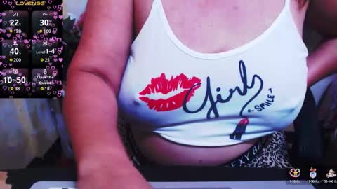 Snapshot of wildhotasianx chatting on 09/20/25, 04:19 wildhotasianx online show from 09/20/25, 04:19