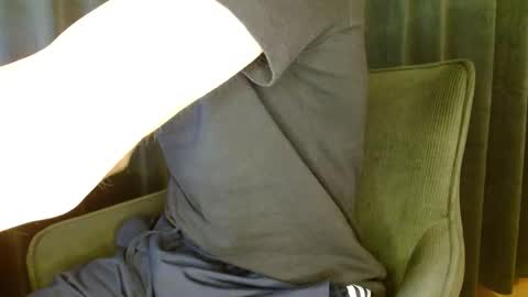 wildjerk91 online show from 10/20/25, 12:11