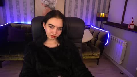 Alena online show from 02/25/25, 04:42