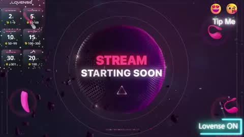 Snapshot of wildmaxine chatting on 04/09/26, 12:21 MAX online show from 04/09/26, 12:21