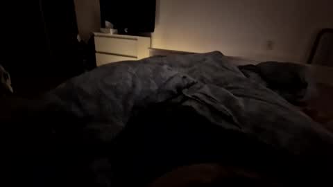 Snapshot of wildmike93 chatting on 10/10/25, 08:30 wildmike93 online show from 10/10/25, 08:30