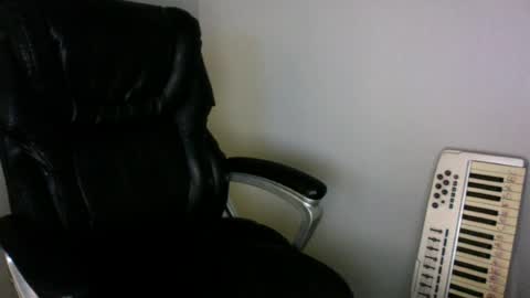 Snapshot of wildnight007 chatting on 07/08/26, 05:12 wildnight007 online show from 07/08/26, 05:12