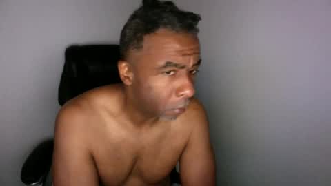 Snapshot of wildnight007 chatting on 07/12/26, 04:53 wildnight007 online show from 07/12/26, 04:53