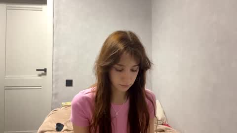 Snapshot of wildpeachh chatting on 11/07/25, 06:08 wildpeachh online show from 11/07/25, 06:08