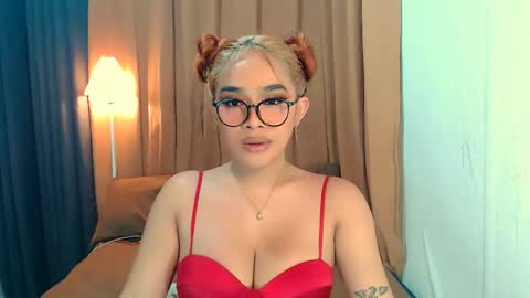 Snapshot of wildsassy0719 chatting on 05/02/26, 12:10 shea online show from 05/02/26, 12:10