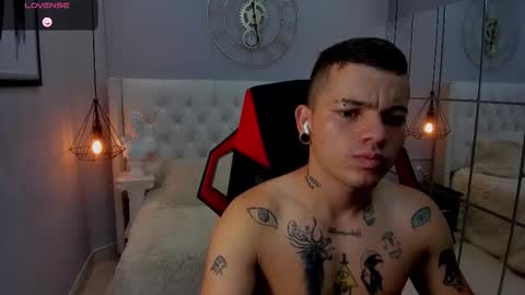 wild online show from 10/13/25, 03:39