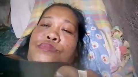 wildveron_205 online show from 10/31/25, 04:02