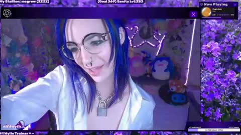 Snapshot of wildwylie chatting on 06/12/26, 01:59 Wylie Wanderlust online show from 06/12/26, 01:59