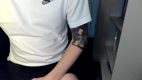 will3046 online show from 04/17/26, 03:59