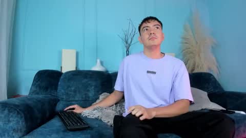 Snapshot of will_harvey chatting on 11/20/25, 12:16 will_harvey online show from 11/20/25, 12:16