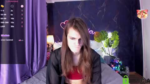 Snapshot of will_snake chatting on 01/09/25, 03:01 Will My schedule for this week Monday Tuesday ThursdaySaturday online show from 01/09/25, 03:01