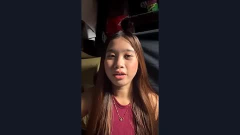 Snapshot of willenekorus chatting on 04/24/26, 05:10 Clara online show from 04/24/26, 05:10