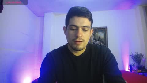 Snapshot of william_steel_ chatting on 12/20/25, 05:53 William Steel online show from 12/20/25, 05:53