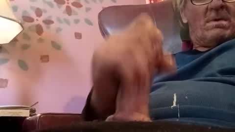 Snapshot of williambridewell01 chatting on 12/14/25, 03:17 williambridewell01 online show from 12/14/25, 03:17