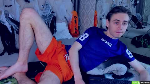 William online show from 10/22/25, 03:07