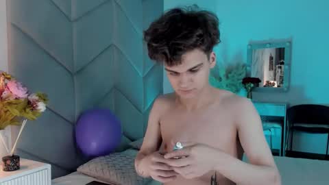 Willie online show from 10/02/25, 05:47