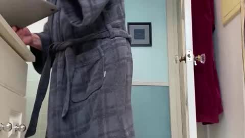 William online show from 02/23/26, 04:15