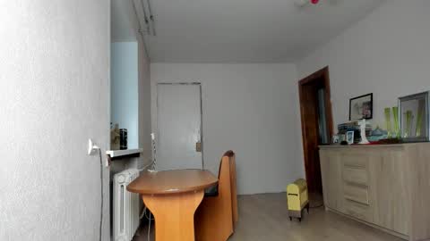 Snapshot of willlytr chatting on 09/17/25, 05:03 Wilhelmina better Willy online show from 09/17/25, 05:03