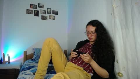 Snapshot of willmonkey chatting on 03/11/26, 02:17 willmonkey online show from 03/11/26, 02:17