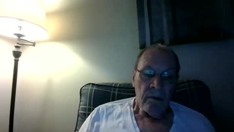 Willhedoher online show from 10/19/25, 01:56